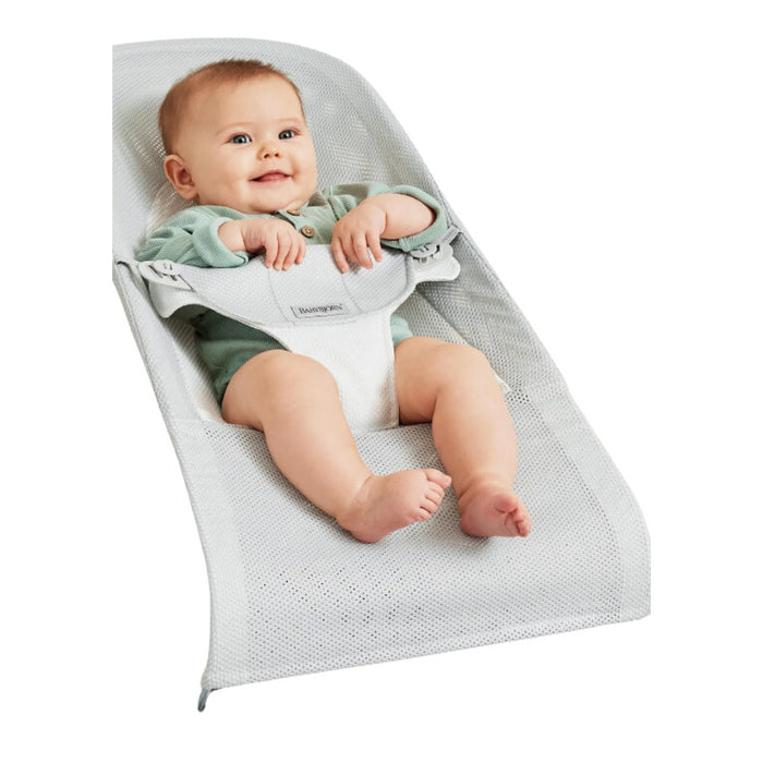 Babybjorn - Wipstoeltje Balance Soft  - Mesh Zilver Wit