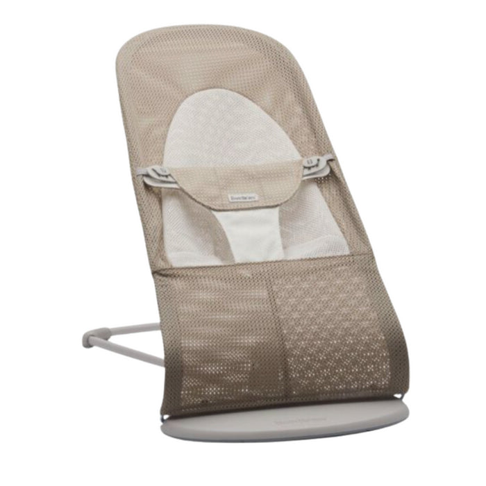 Babybjorn - Wipstoeltje Balance Soft  - Mesh Grijsbeige Wit