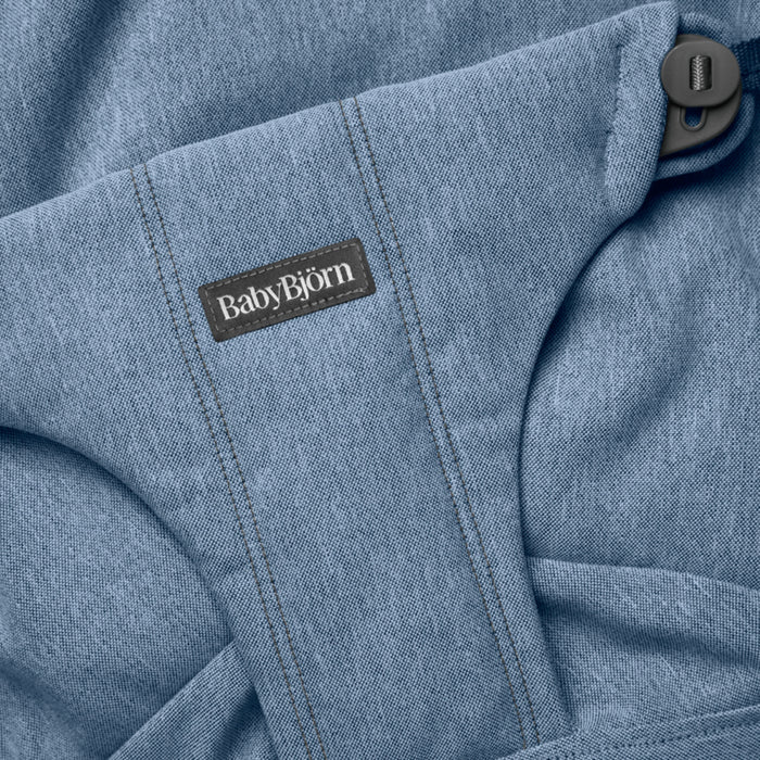 BabyBjorn - Wipstoeltje Bliss - Geweven Mélange Blauw