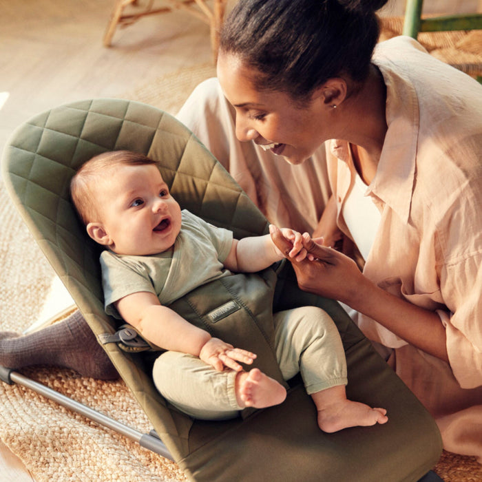 Babybjorn - Wipstoeltje Bliss  - Geweven klassieke quilt Donkergroen