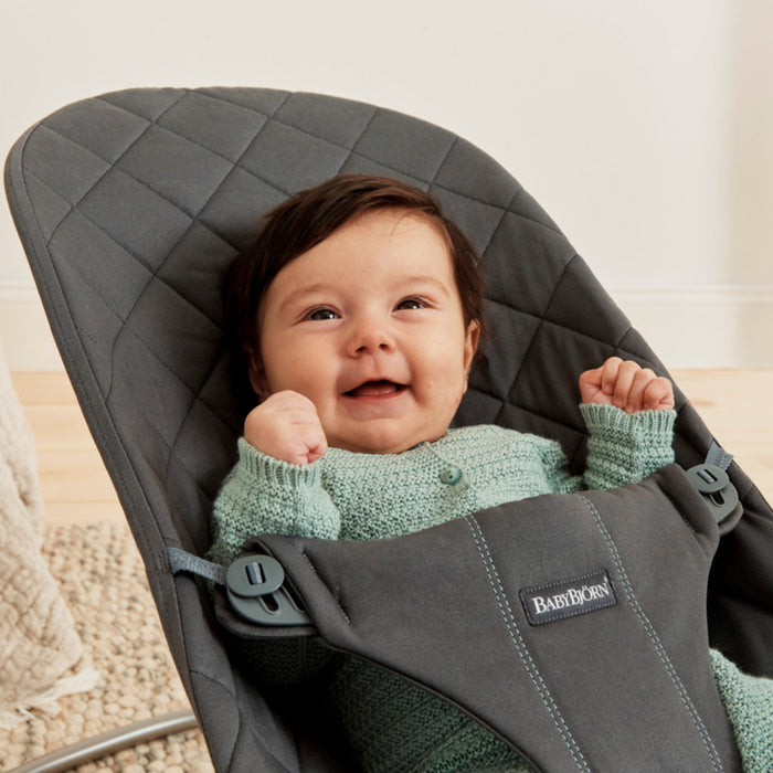 Babybjorn - Wipstoeltje Bliss  - Geweven klassiek quilt Antraciet