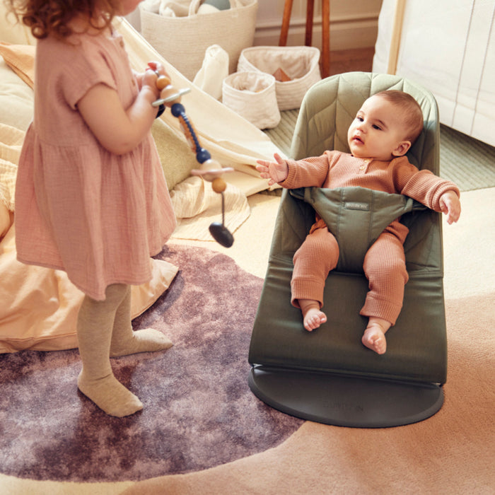 Babybjorn - Wipstoeltje Bliss  - Geweven Kroonblad quilt Donkergroen