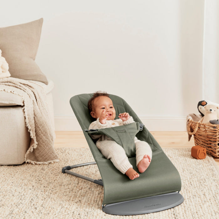 Babybjorn - Wipstoeltje Bliss  - Geweven Kroonblad quilt Donkergroen