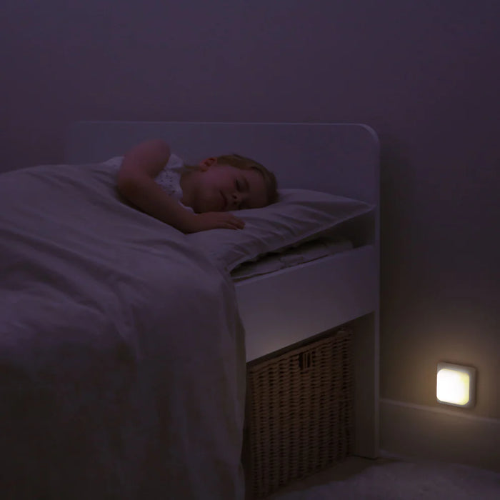 Cloud.b - Cube B - Space