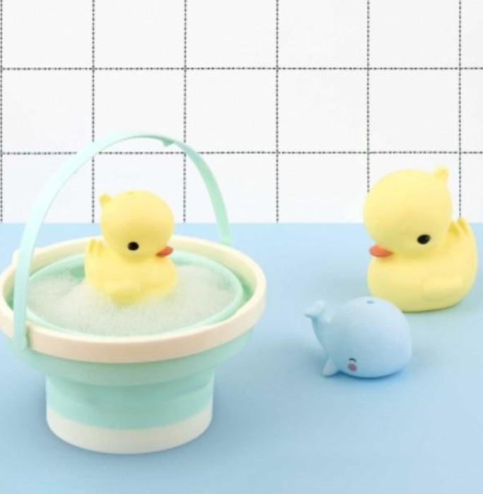 A Little Lovely Company - Bath toy: Duck