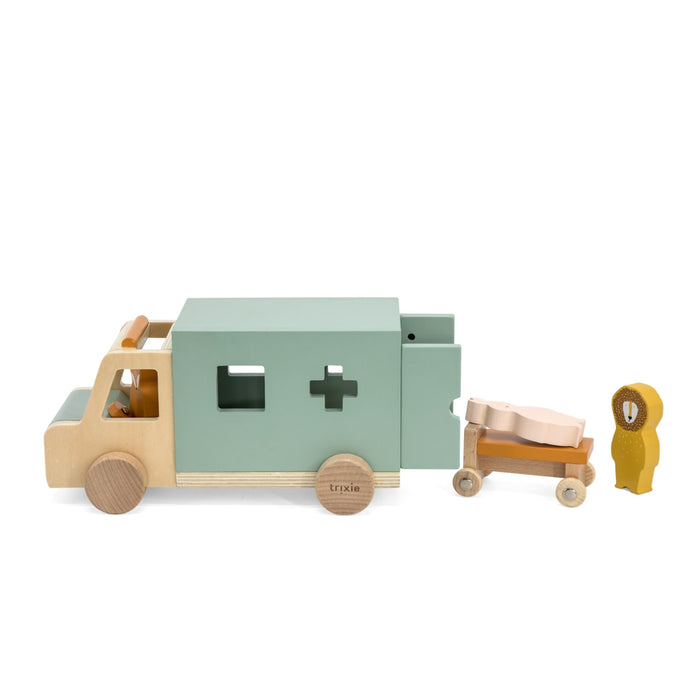 Trixie  - 36-492 | Wooden ambulance