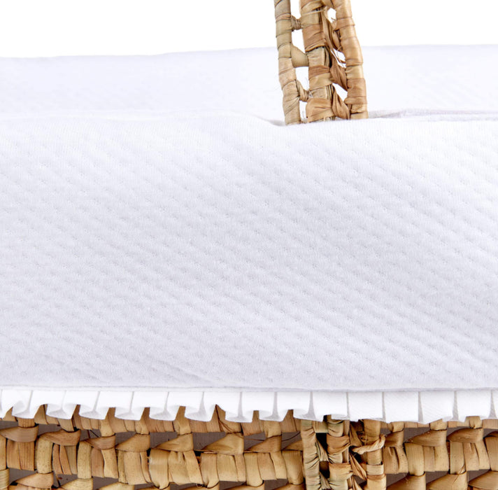 Théophile & Patachou - Wiegen - Rieten reiswieg + Aankleding gewafeld wit
