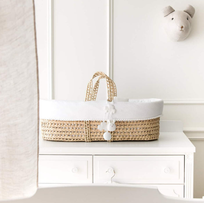 Théophile & Patachou - Wiegen - Rieten reiswieg + Aankleding gewafeld wit