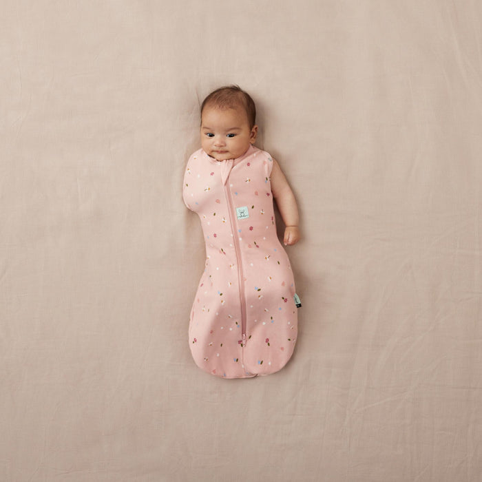 Ergopouch - Cocoon inbaker slaapzak Tog 0.2  Daisies - 0-3M