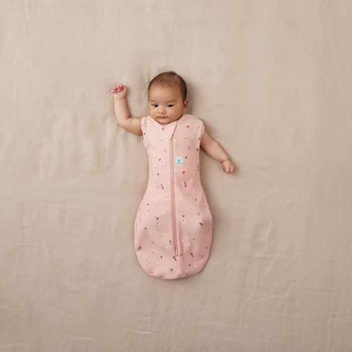 Ergopouch - Cocoon inbaker slaapzak Tog 0.2  Daisies - 0-3M