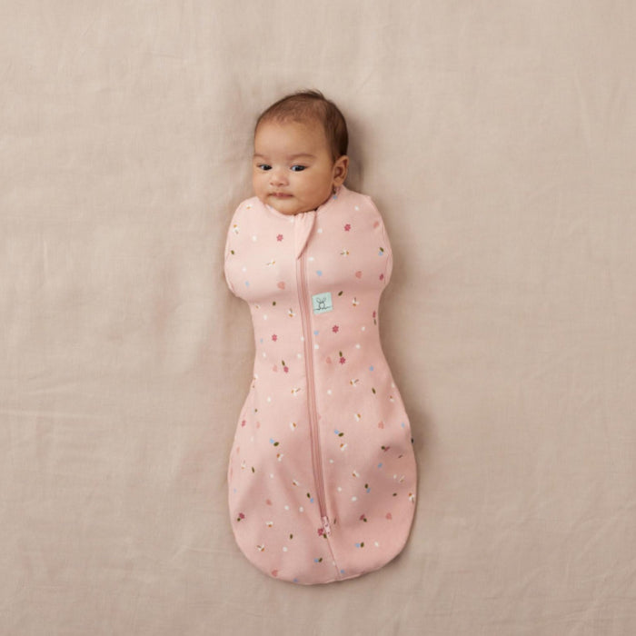 Ergopouch - Cocoon inbaker slaapzak Tog 1.0  Daisies - 0-3M