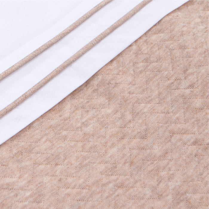 Poetree - Chevron Light Camel - Ledikant laken (110x140cm)