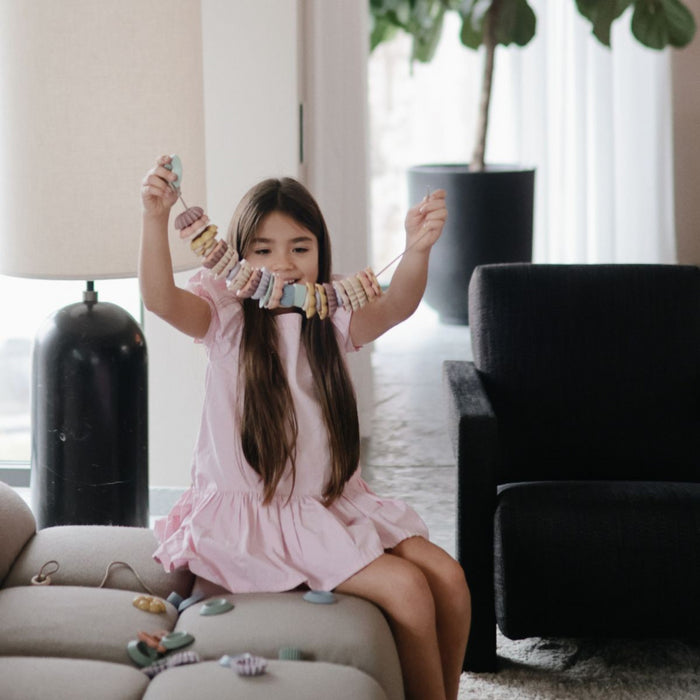 MUSHIE - BEAD LACING TOY SET