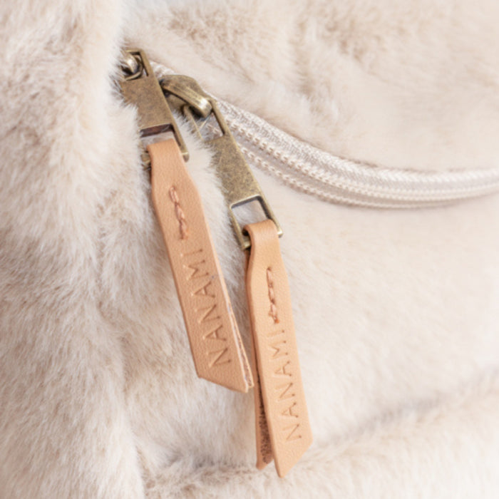 Nanami  - Cross body bag - Fluffy beige