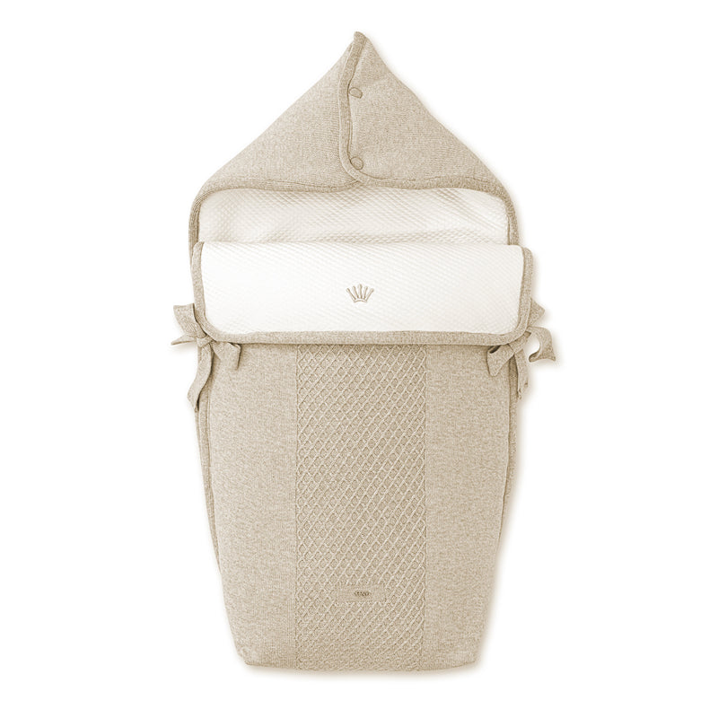 First - angels nest for baby car NIKI ETHNIC WHITE