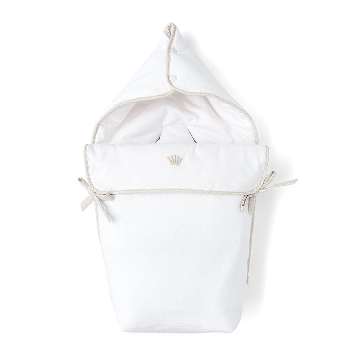 First - ANGELS NEST First Class Edition