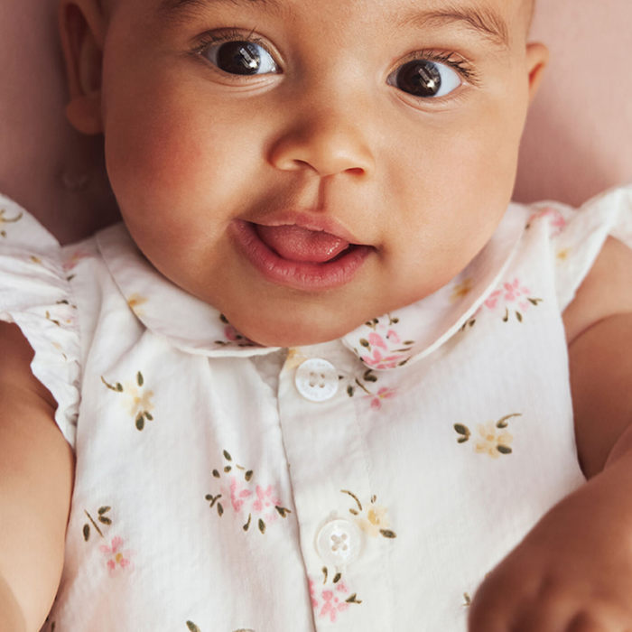 Petit Bateau - Romper van katoen met bloemenprint