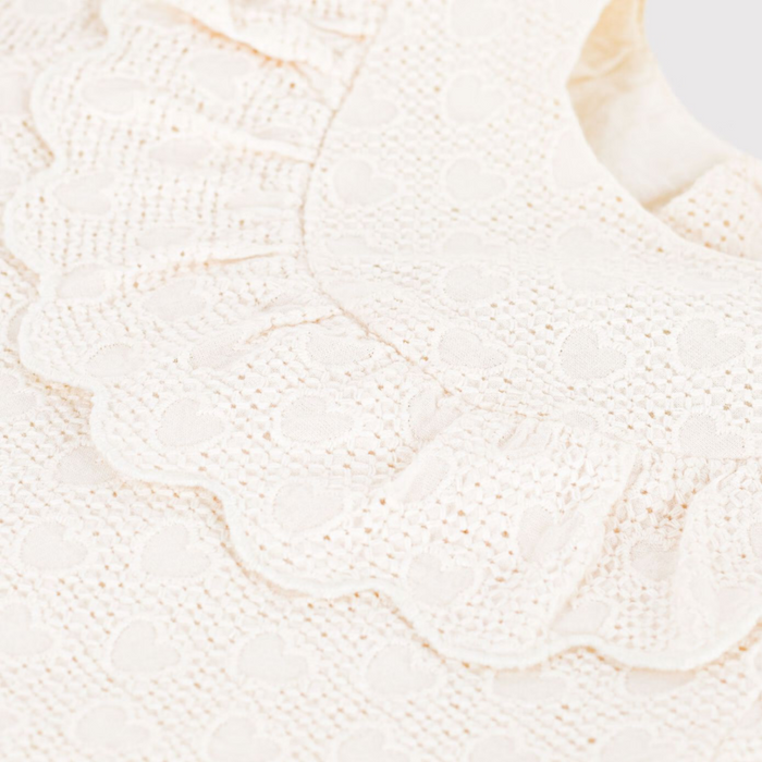 Petit Bateau - Babyjurkje van broderie anglaise met korte mouwen en hartjesmotief