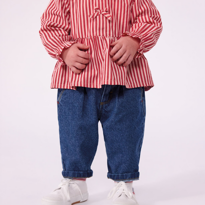Petit Bateau - Effen denim broek met geborduurd hartje