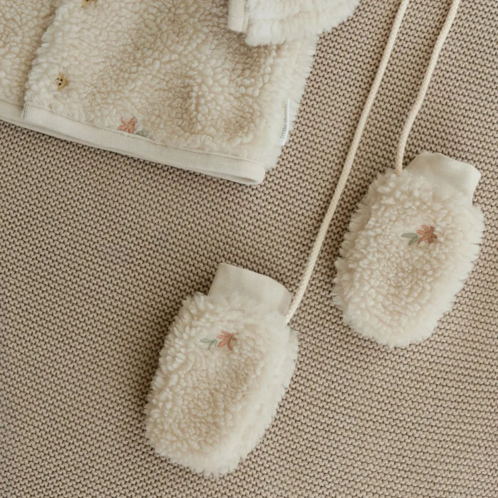 Little Dutch - Teddy Wantjes - Zand Bloemenprint
