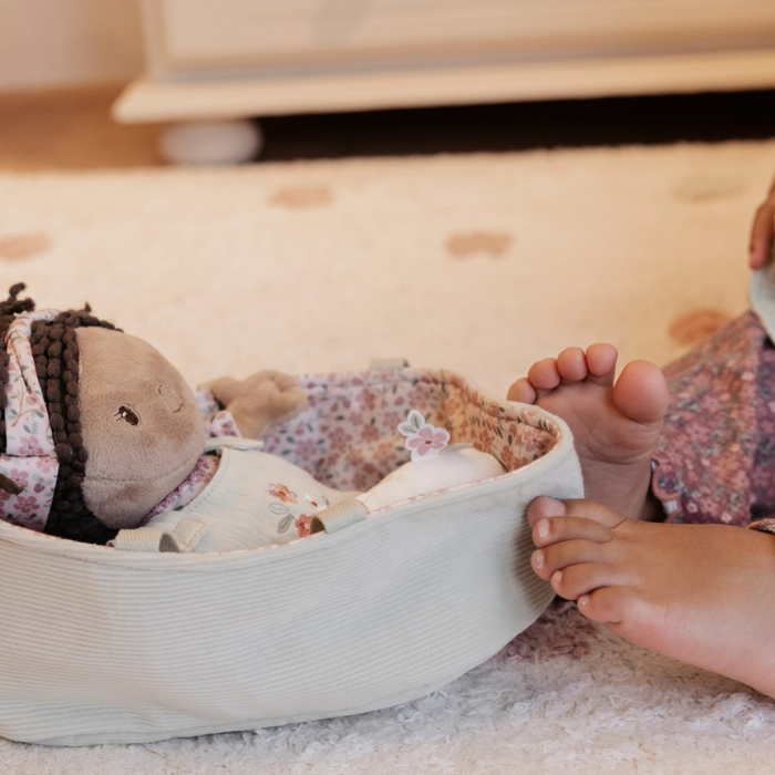 Little Dutch - Babypop in mandje Evi