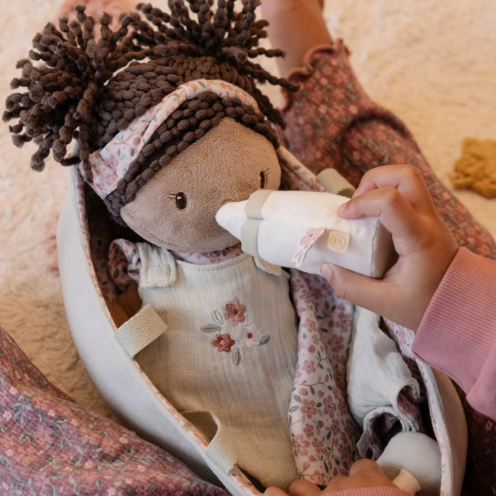 Little Dutch - Babypop in mandje Evi