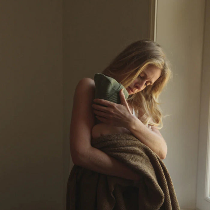 Hvid - Beanie Fonzie - Artichoke (0-6 maand)