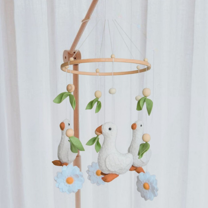 Little Loua - Handgemaakte Bloemen & Eendjes babymobiel