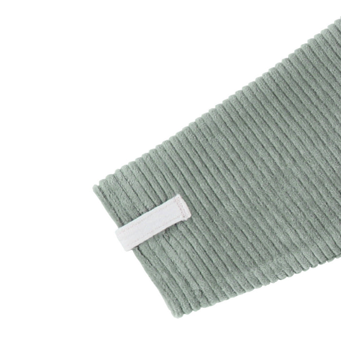 Noukies - Groene babypyjama met olifantenborduursel in geribd fluweel